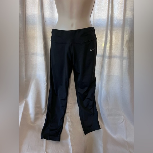 Nike Pants - Women's Nike Dri-Fit Black Workout Capris
